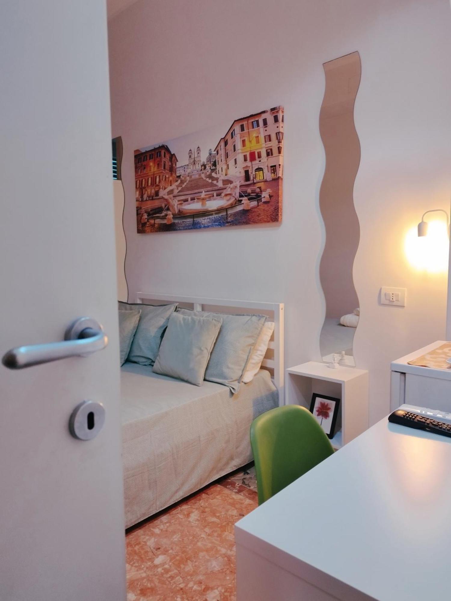 Colosseo Rooms B&B Rome Exterior photo